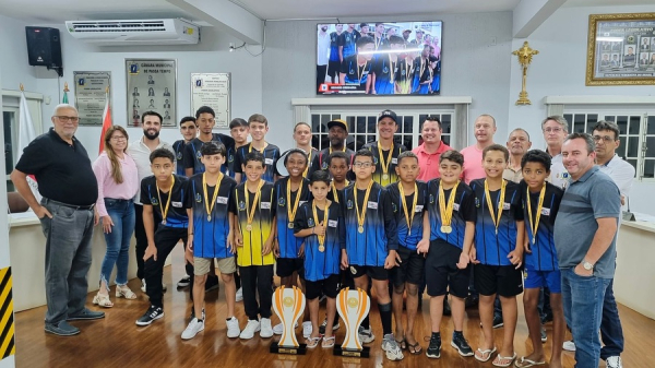 Câmara Municipal de Passa Tempo parabeniza os jovens atletas do Projeto Esporte e Vida